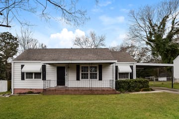 8467 FAIRVIEW DR DOUGLASVILLE, GA 30134